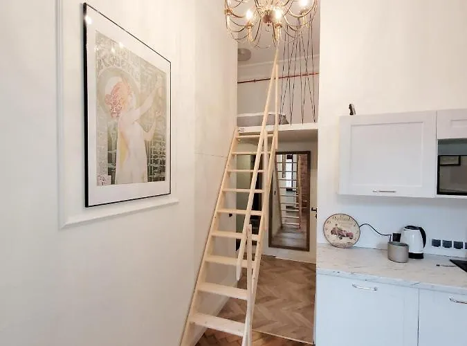 Piotrkowska Gallery Апартаменты Лодзь